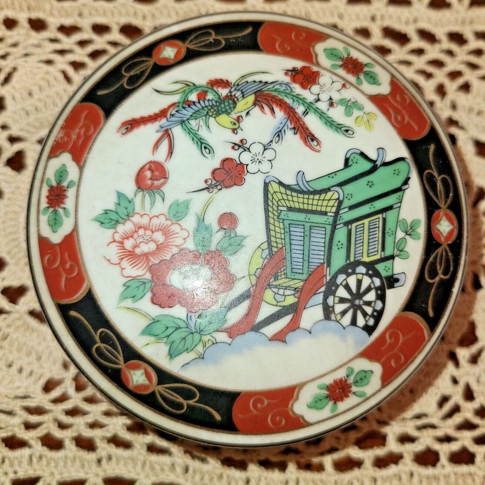 Vintage Imari Porcelain Ware Lidded Trinket Dish Floral Oriental Design